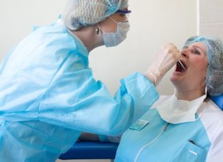 Минимум с 18 ноября: В России выявили 21 734 случая заражения COVID-19