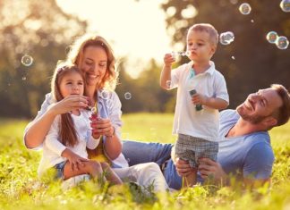 День семей 2021: какого числа, история и традиции праздника